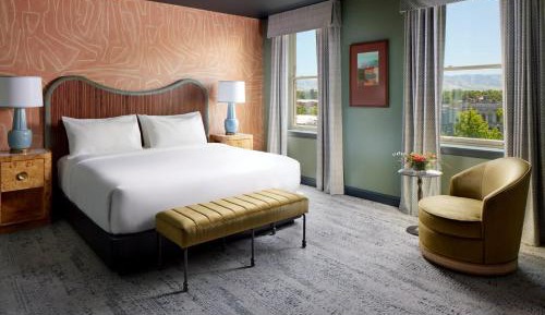 Luxury Suite Historic Tower