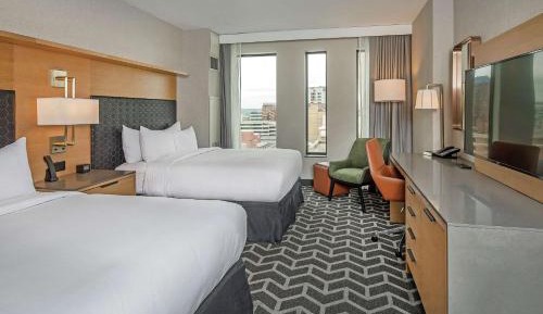 Queen Room with Two Queen Beds - Mobility and Hearing Access