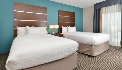 Queen Room with Two Queen Beds (4 Adults)