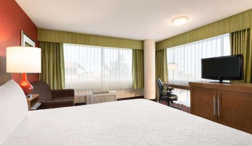 King Room - Non-Smoking