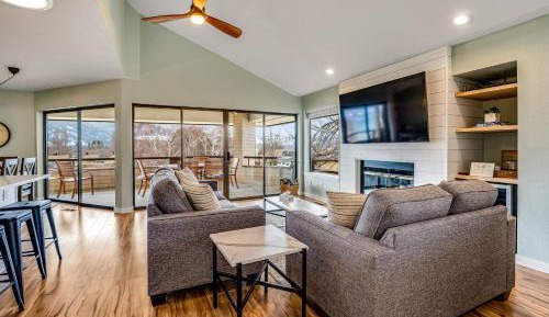 Three-Bedroom Vacation Home 