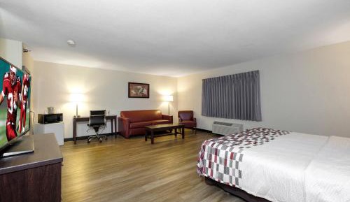  Suite King Room Non-Smoking