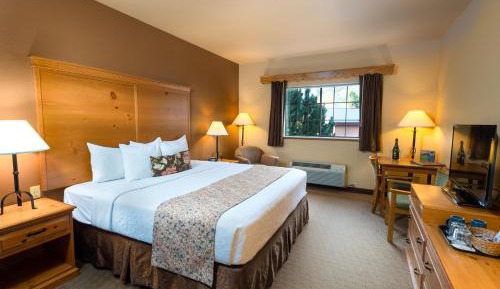King Room with Mountain View