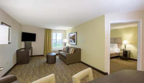 One-Bedroom King Suite