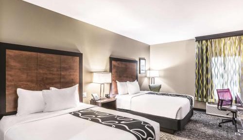 Queen Room with Two Queen Beds - Non-Smoking