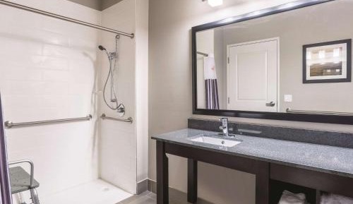 King Room - Mobility Access/Non-Smoking
