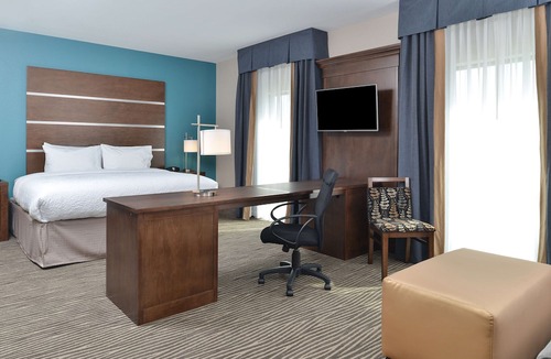 Court Avenue Entertainment District Hotel | Hampton Inn & Suites des Moines Downtown