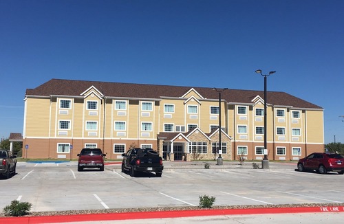 Monahans Hotel | Microtel Inn and Suites by Wyndham Monahans