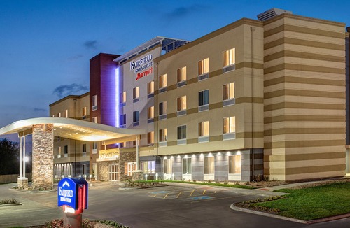 Burleson Hotel | Fairfield Inn & Suites by Marriott Fort Worth South/Burleson