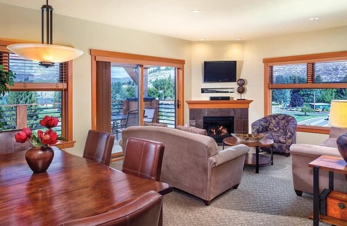 Chelan Resort | WorldMark Lake House Resort in Lake Chelan - 3bd/2ba Sleeps 8