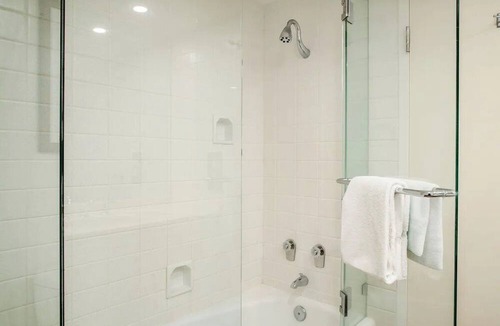 Cheyenne Hotel | Little America | 2 Queens Pool | Quiet Privacy, Resort Campus | 2 Units