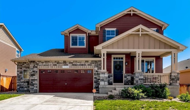 The Spacious Spruce: 4BR Retreat 17 min from DIA.