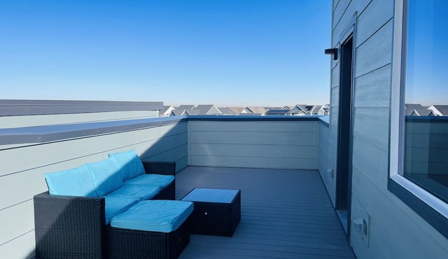 Brand New Luxury Rooftop In Stapleton/Centralpark