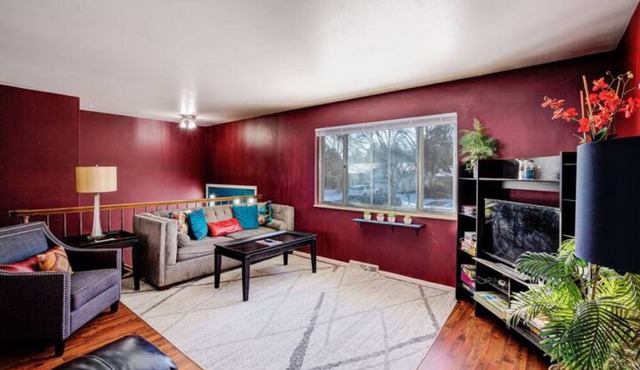 Spacious 4BR Near CSU 5 mins to Old Town!