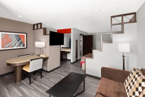 Ramada 